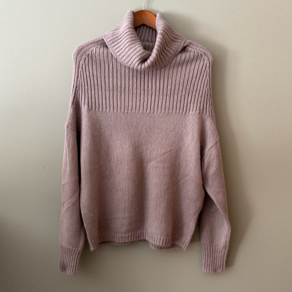 Lewit Oversize Cowl Neck Mohair Silk Blend Sweater Light Mauve Small
